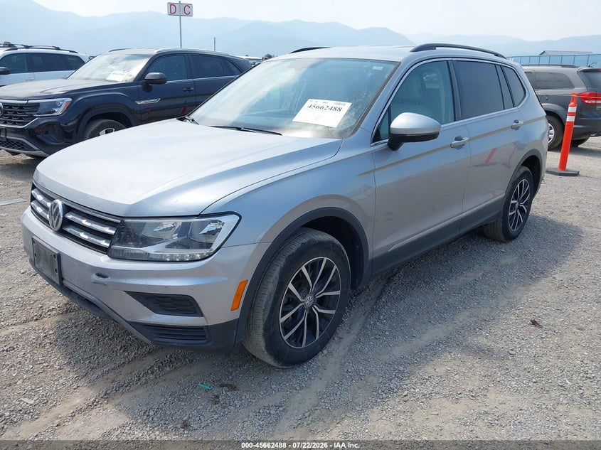 2021 Volkswagen Tiguan 2.0T Se/2.0T Se R-Line Black/2.0T Sel, Удар сзади, IAAI, VIN 3VV2B7AX6MM074132 — фото 2