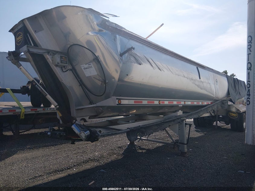 2021 MAC TRAILER MFG TRAILER auction photo 2