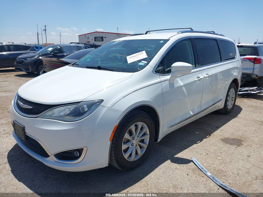 Vin: 2c4rc1bg0kr730269, lot: 46161097, chrysler pacifica touring l 20192