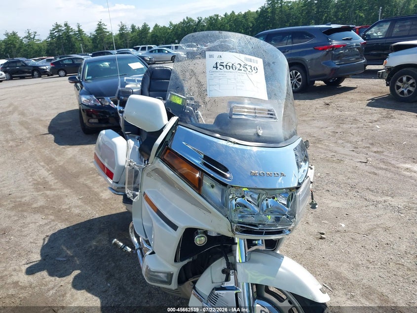 1996 HONDA GL1500 — zdjęcie z aukcji