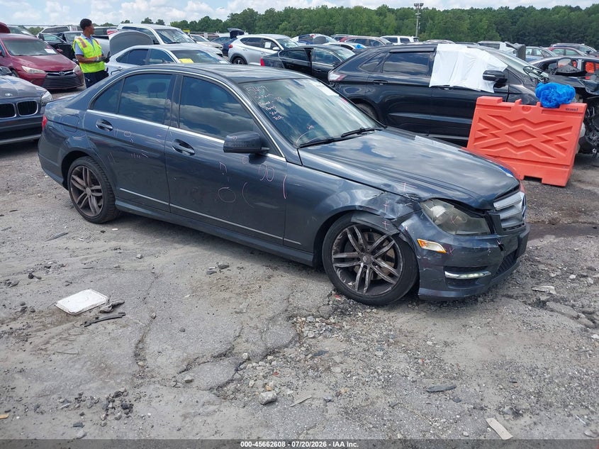 2013 MERCEDES-BENZ C 300 auction photo 1