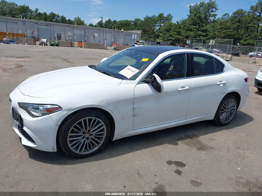 2018 Alfa Romeo Giulia Ti Lusso Awd VIN: ZARFAEEN5J7569949 Lot: 45662629