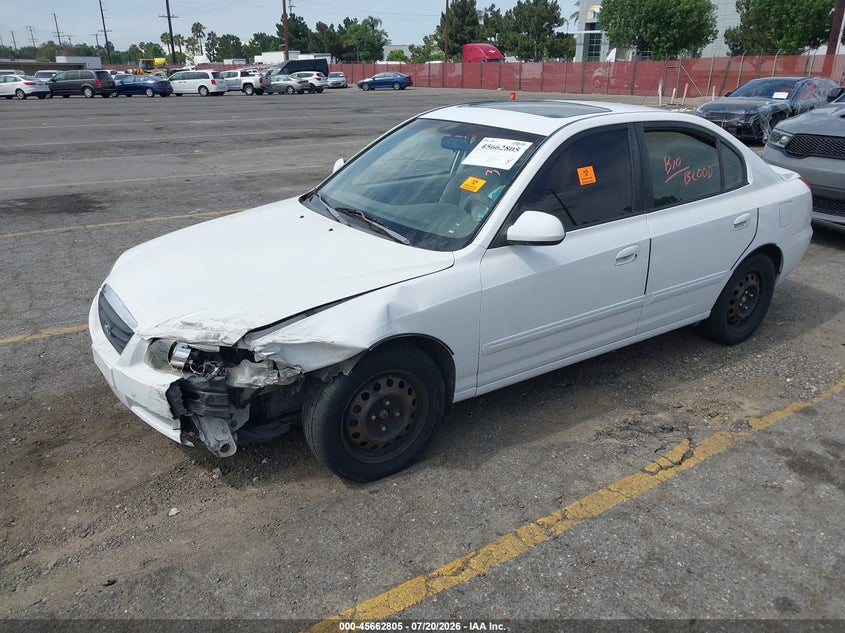 2004 Hyundai Elantra Gls/Gt, Front End, IAAI, VIN KMHDN46D54U861978 — photo 2