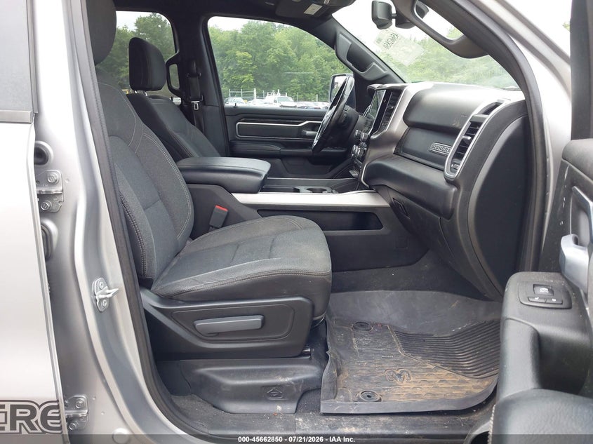 2019 RAM 1500 auction photo 5