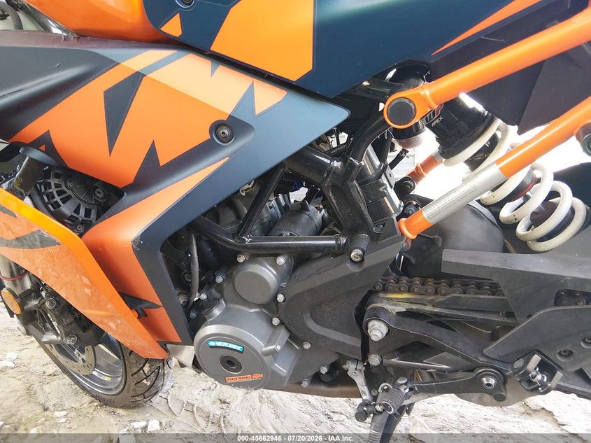 2022 Ktm 390 Rc VIN: MD2JYJ404NC216611 Lot: 45662946