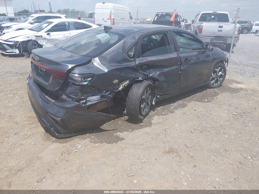 2021 KIA FORTE auction photo 4