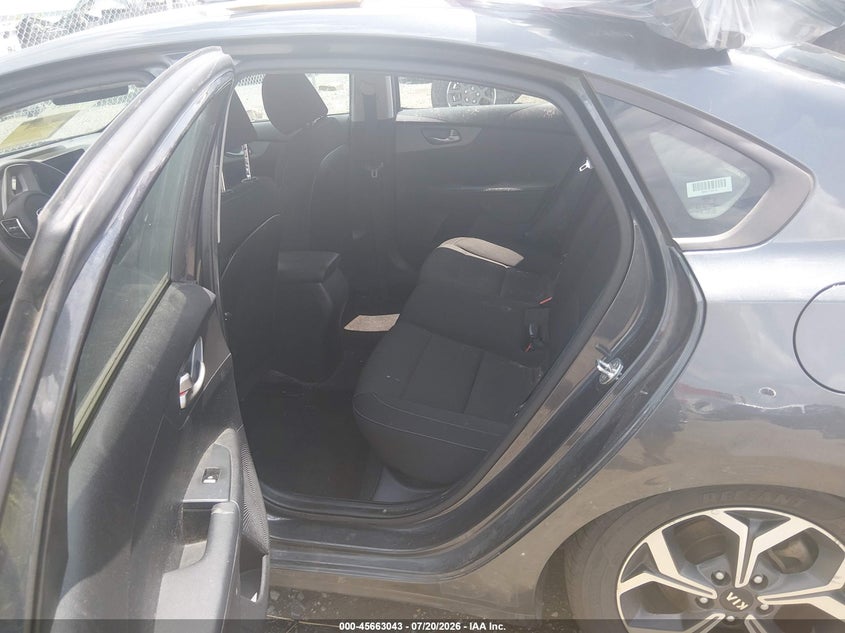2021 KIA FORTE auction photo 8
