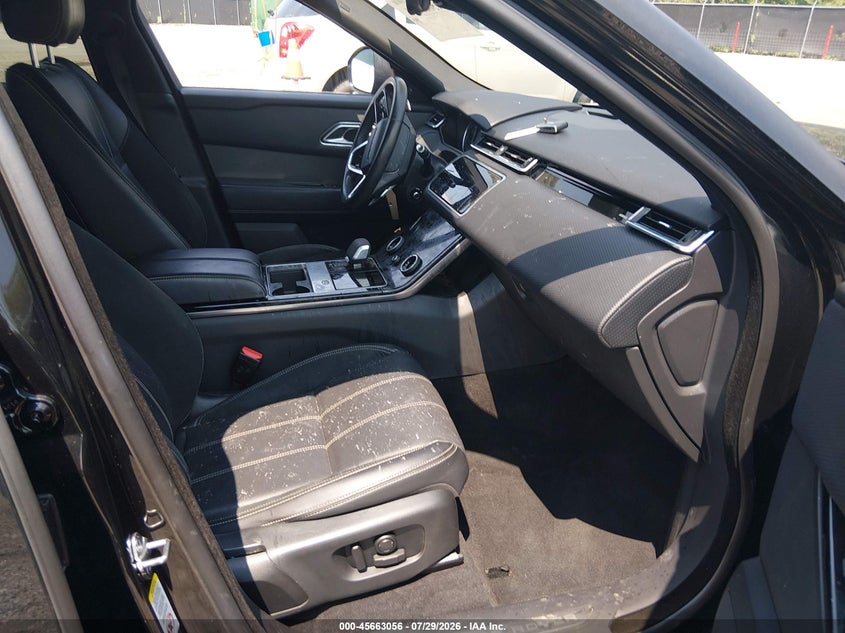 2021 LAND ROVER RANGE ROVER VELAR auction photo 5