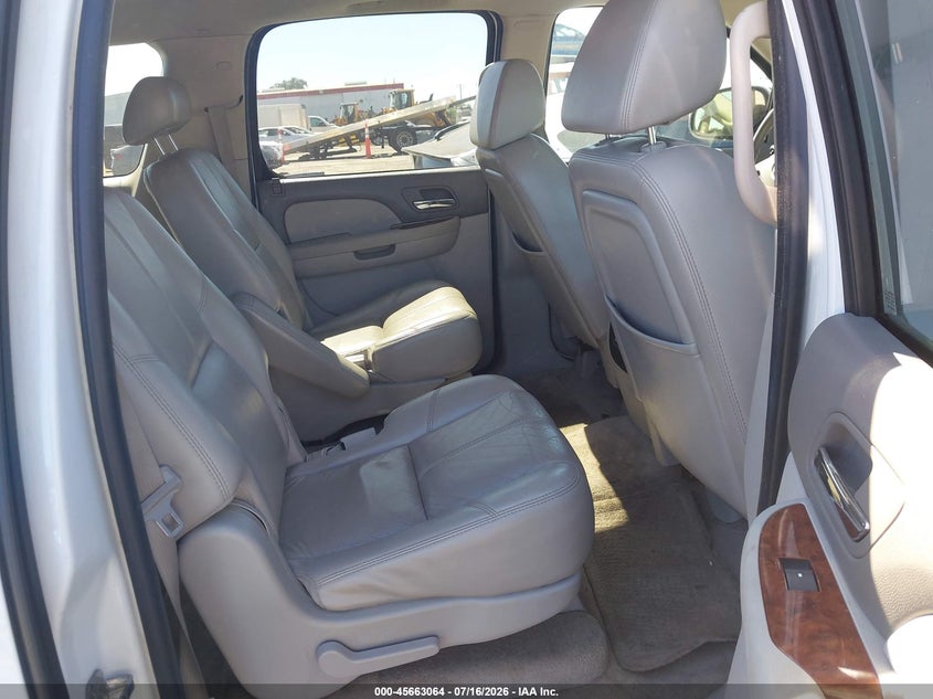 2007 Chevrolet Suburban Ltz VIN: 1GNFK16387J178780 Lot: 45663064