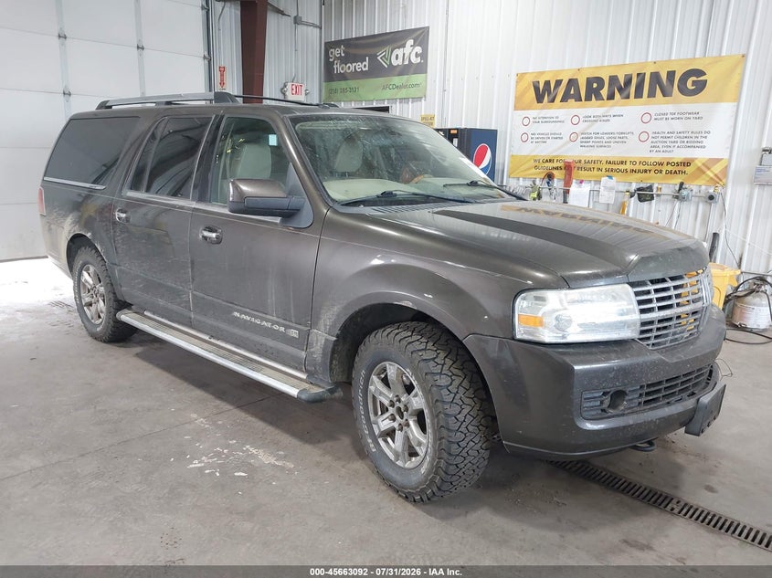 2009 LINCOLN NAVIGATOR L auction photo 1