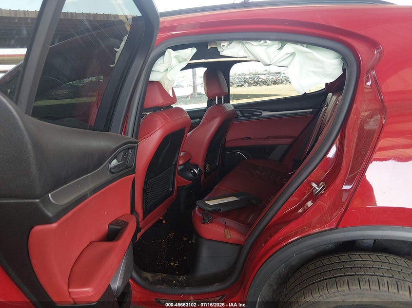 2018 ALFA ROMEO STELVIO auction photo 8