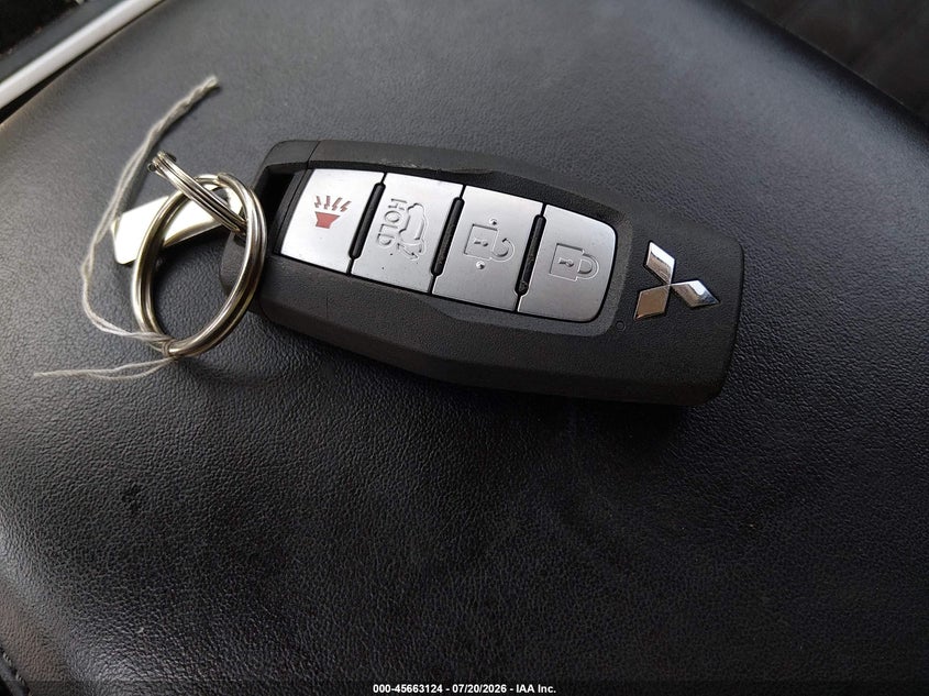MITSUBISHI OUTLANDER 2022 VIN JA4J4UA80NZ049698