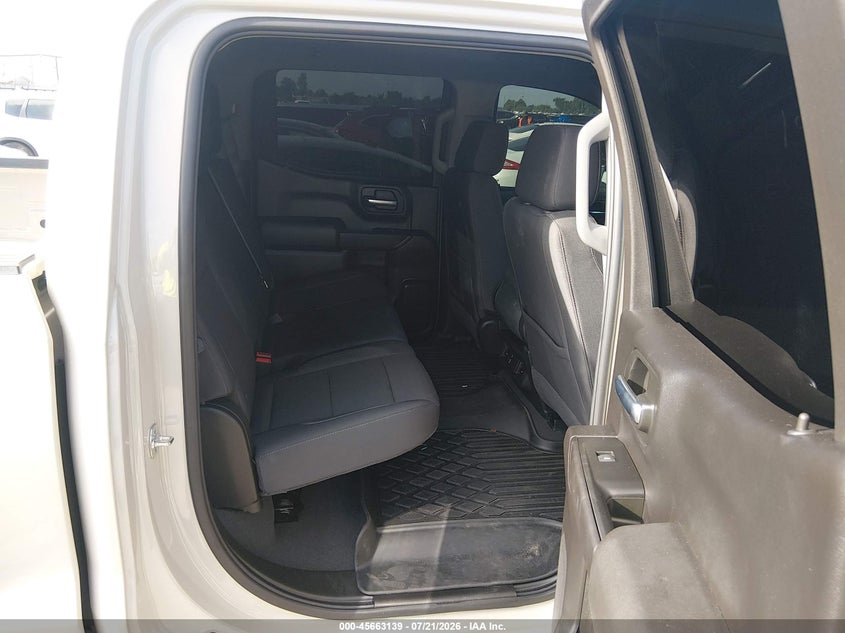 2026 CHEVROLET SILVERADO 1500 auction photo 8