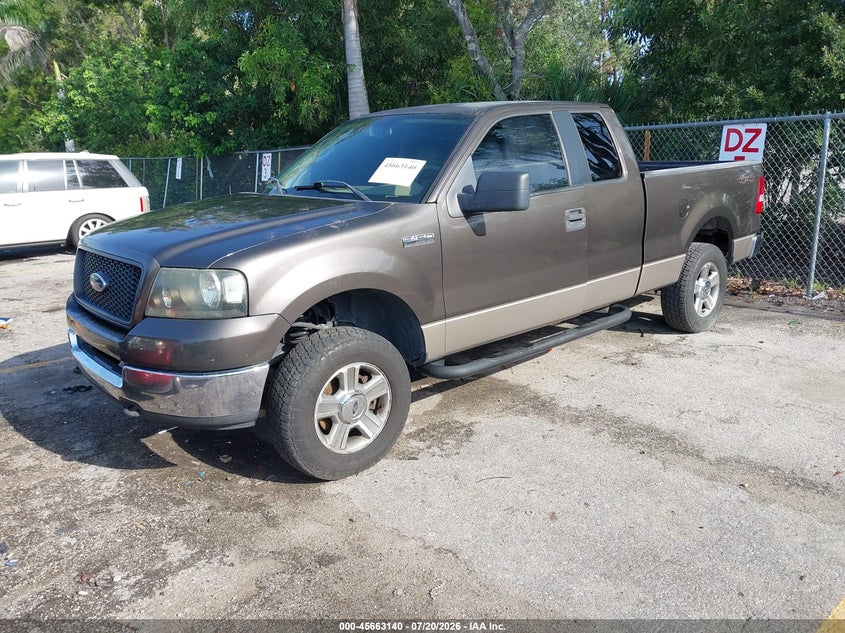 2005 FORD F-150 auction photo 2