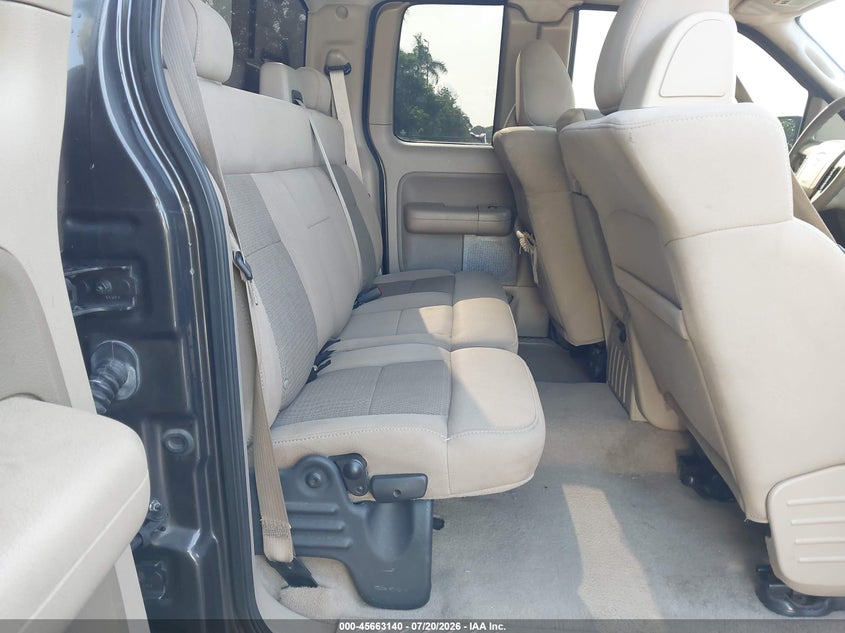 2005 FORD F-150 auction photo 8