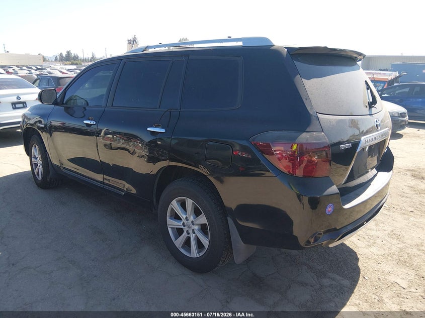 AtlanticExpress - Toyota Highlander Hybrid