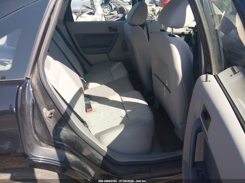 2009 Ford Focus Se VIN: 1FAHP35N39W140645 Lot: 45663163
