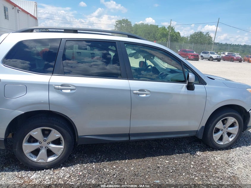 SUBARU FORESTER 2015 VIN JF2SJAFC5FH544518