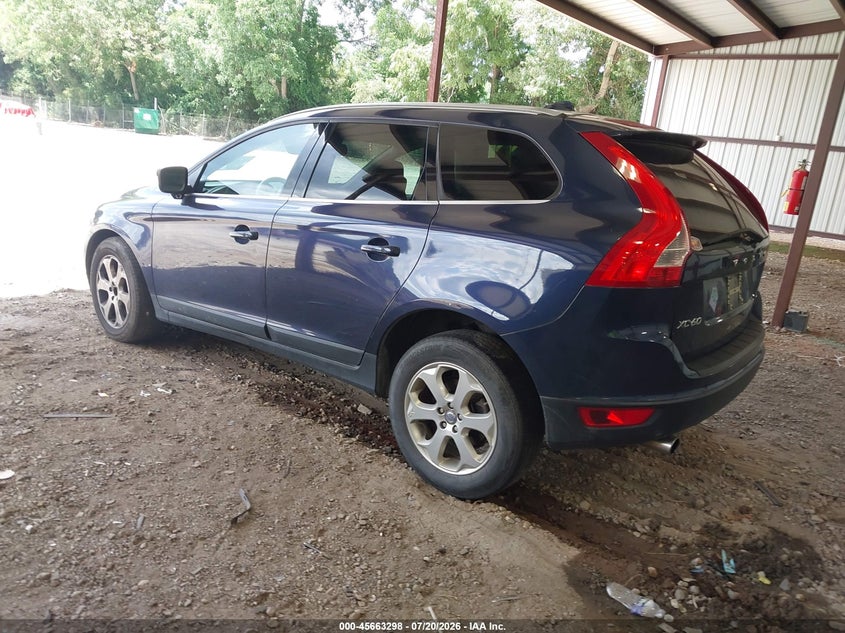 VOLVO XC60 2013 VIN YV4952DL4D2390584