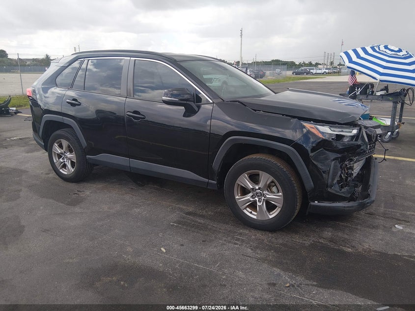 Vin: 2t3w1rfv9pc223143, lot: 46161871, toyota rav4 xle 2023 img_1