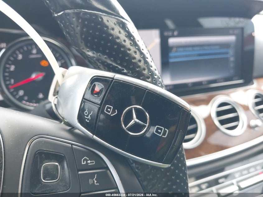 2017 Mercedes-Benz E 300 4Matic VIN: WDDZF4KB3HA053976 Lot: 45663334