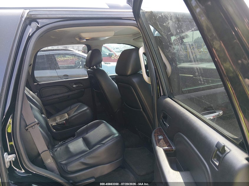 2013 GMC Yukon Denali VIN: 1GKS2EEF2DR116514 Lot: 45663358