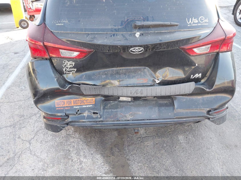 2017 TOYOTA COROLLA IM auction photo 6