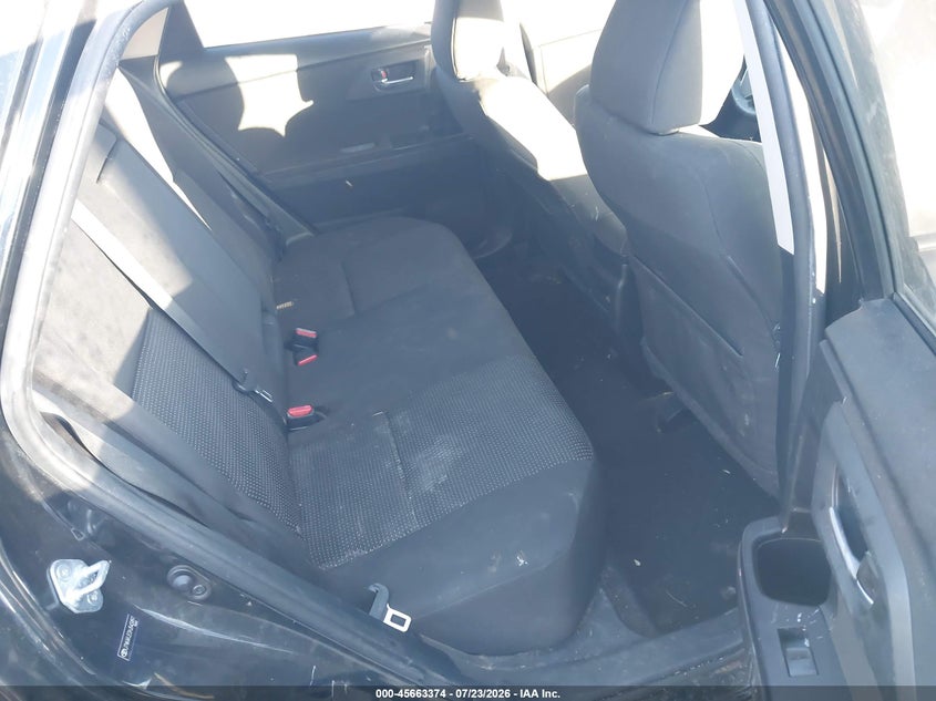 2017 TOYOTA COROLLA IM auction photo 8
