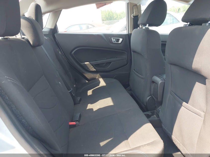 2015 Ford Fiesta Se VIN: 3FADP4BJ1FM117527 Lot: 45663398
