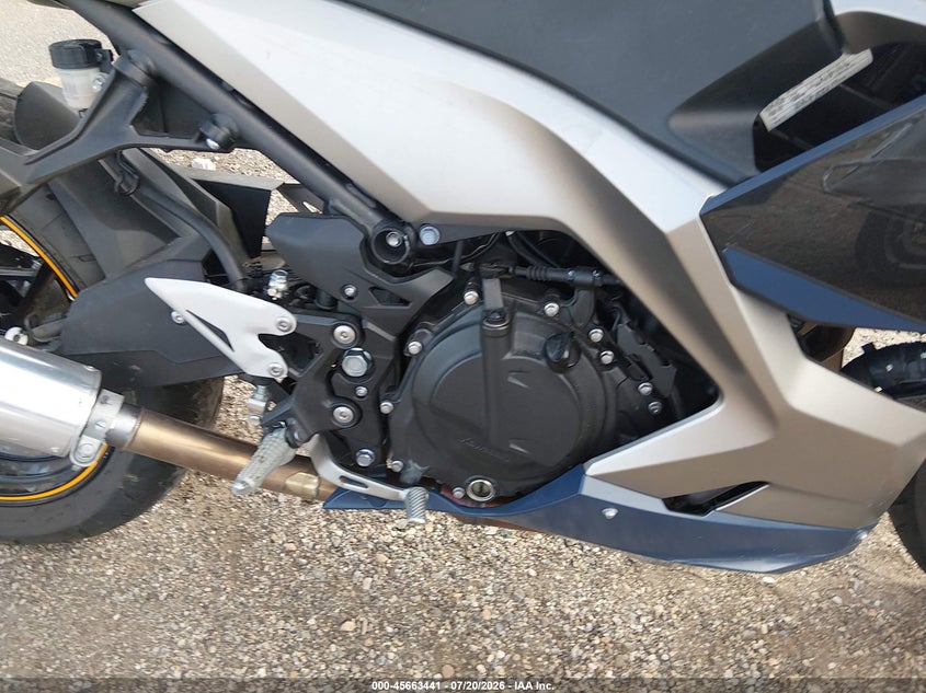 2023 KAWASAKI EX400 auction photo 8