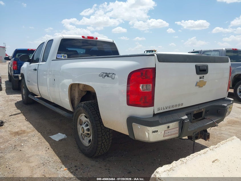 2011 CHEVROLET SILVERADO 2500HD auction photo 3