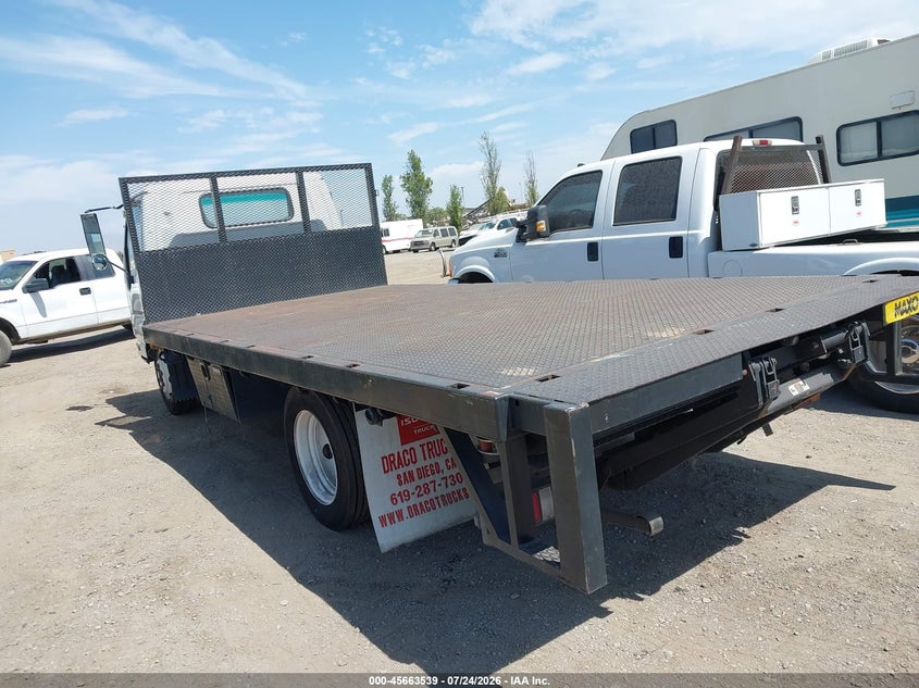 2006 ISUZU NPR VAN N/A