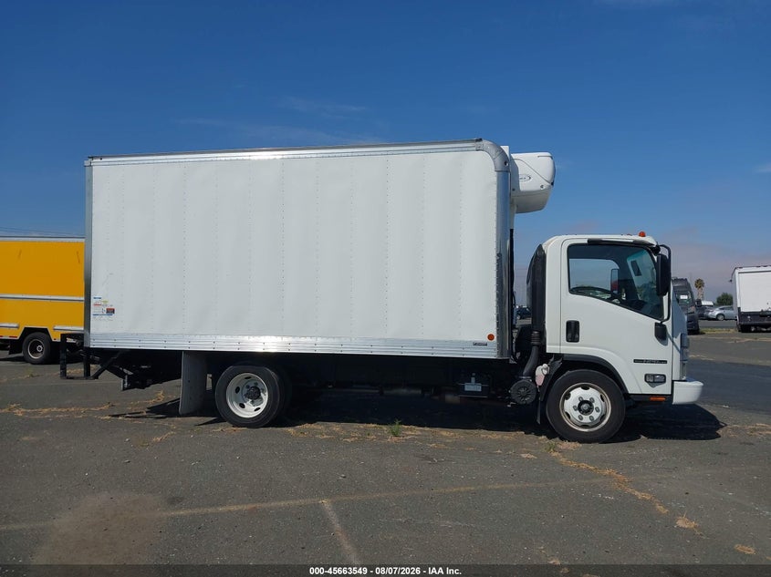 2023 ISUZU NPR HD VAN N/A