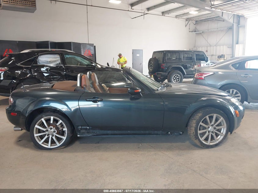 2006 Mazda Mx-5 Grand Touring VIN: JM1NC25F960108356 Lot: 45663567