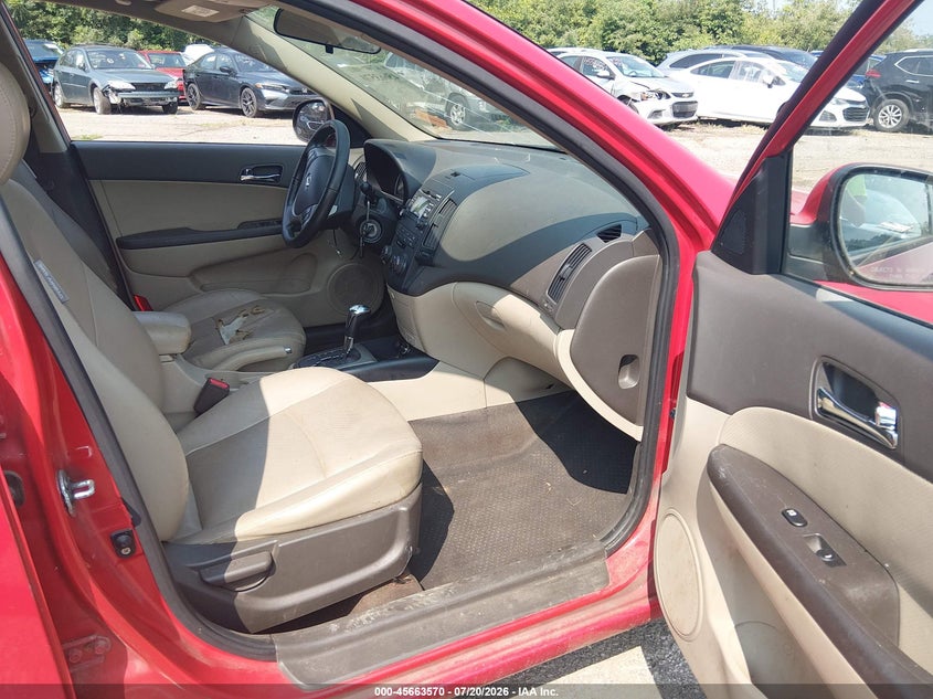 2011 HYUNDAI ELANTRA TOURING auction photo 5