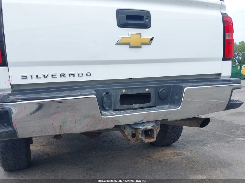 2017 CHEVROLET SILVERADO 2500HD auction photo 6