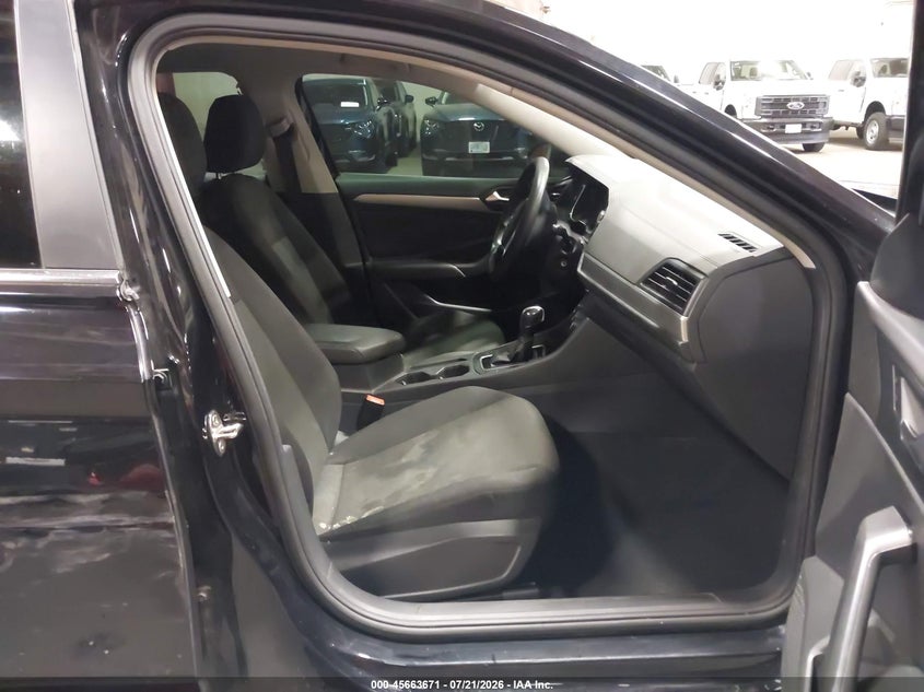 2020 Volkswagen Jetta 1.4T R-Line/1.4T S/1.4T Se VIN: 3VWCB7BU8LM016719 Lot: 45663671