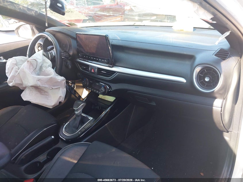 2023 KIA FORTE auction photo 5
