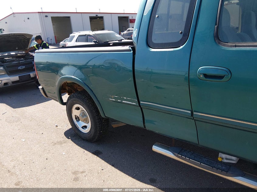 1997 Ford F-150 Lariat/Xl/Xlt VIN: 1FTDX1864VKA64307 Lot: 45663691