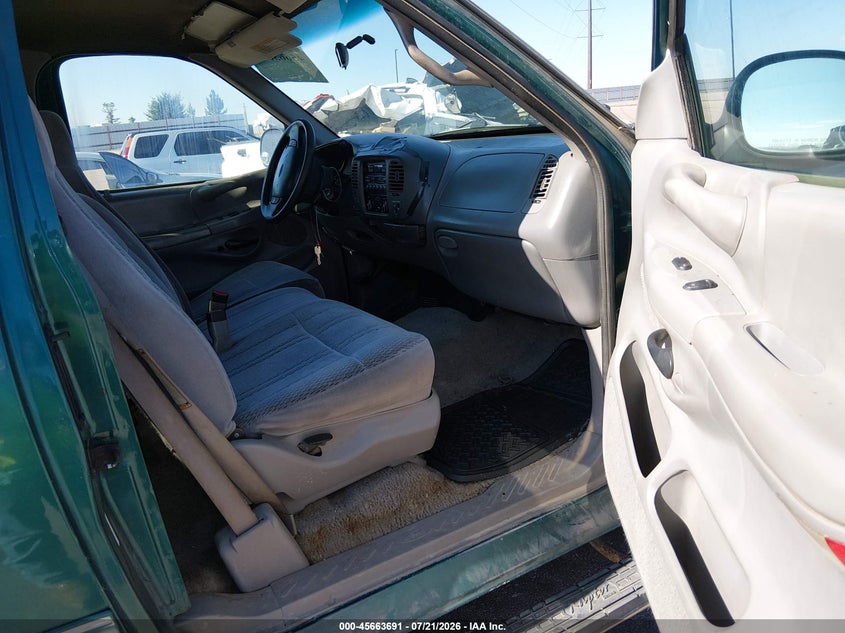 1997 Ford F-150 Lariat/Xl/Xlt VIN: 1FTDX1864VKA64307 Lot: 45663691