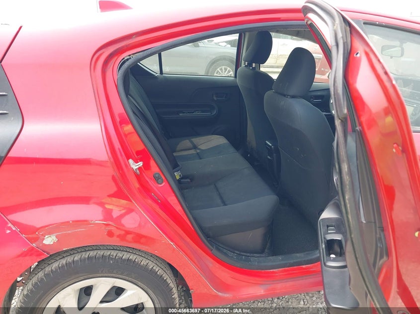 2015 Toyota Prius C Two VIN: JTDKDTB33F1112591 Lot: 45663697