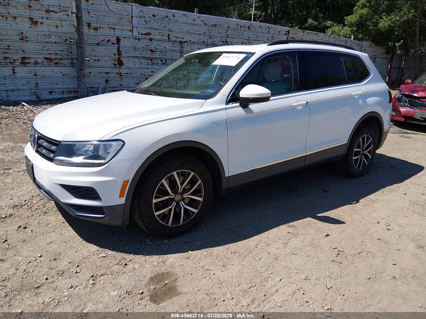 2018 Volkswagen Tiguan 2.0T Se/2.0T Sel VIN: 3VV2B7AXXJM190803 Lot: 45663714