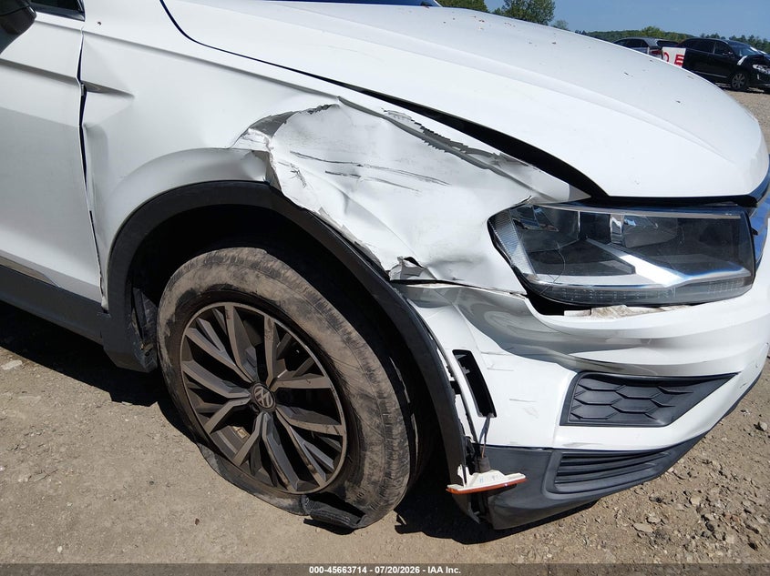 2018 Volkswagen Tiguan 2.0T Se/2.0T Sel VIN: 3VV2B7AXXJM190803 Lot: 45663714