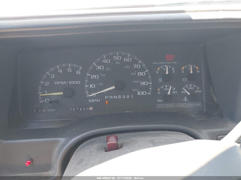 1998 GMC Yukon Slt VIN: 1GKEK13R8WJ702333 Lot: 45663746