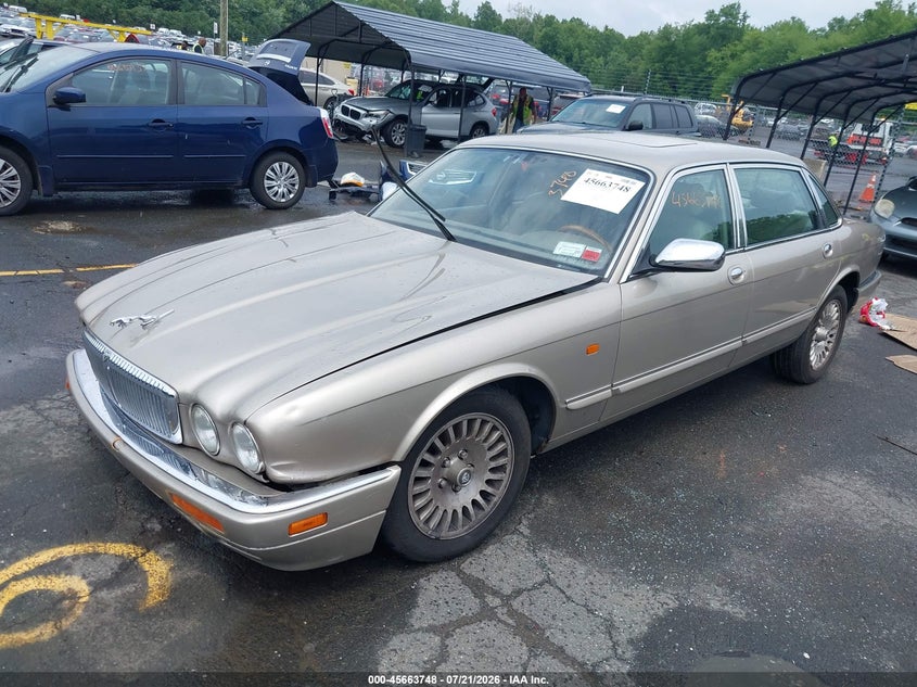 1996 JAGUAR VANDENPLAS auction photo 2