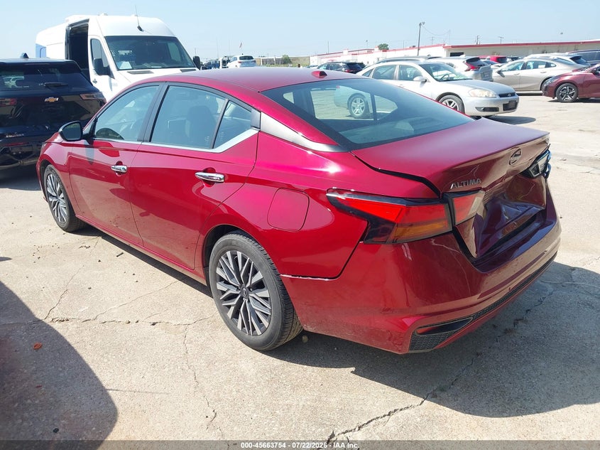 2024 NISSAN ALTIMA auction photo 3