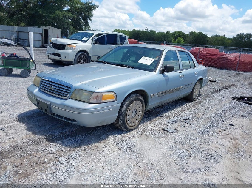 2003 FORD CROWN VICTORIA auction photo 2