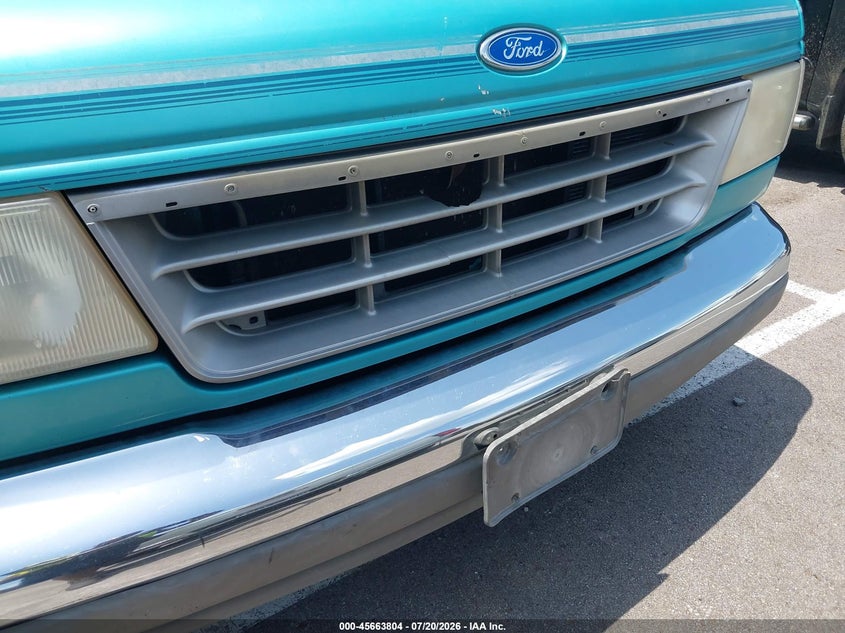 1994 Ford Econoline E150 Van VIN: 1FDEE14N4RHA65852 Lot: 45663804