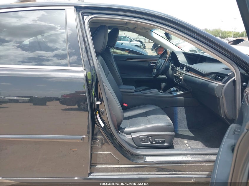 2015 LEXUS ES 350 auction photo 5