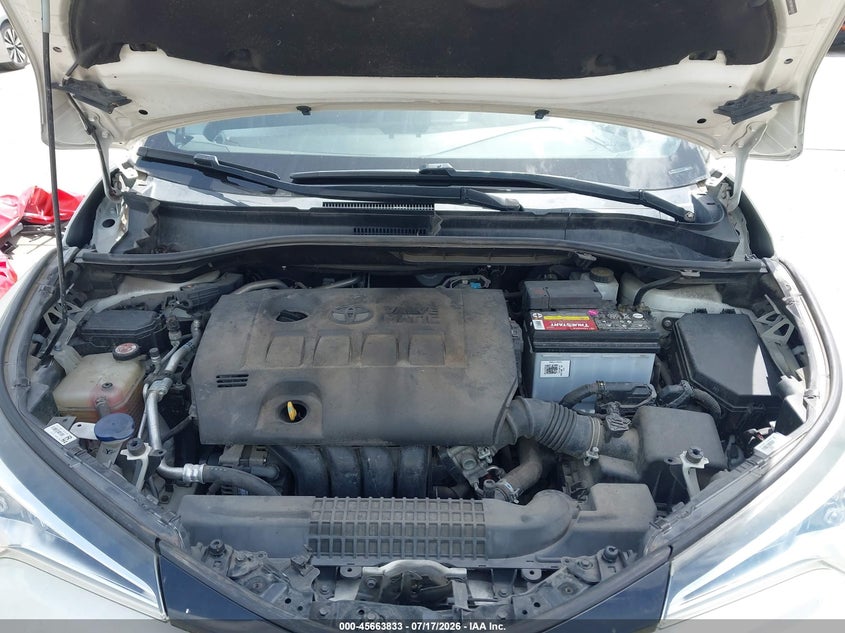 TOYOTA C-HR - zdjęcie 10